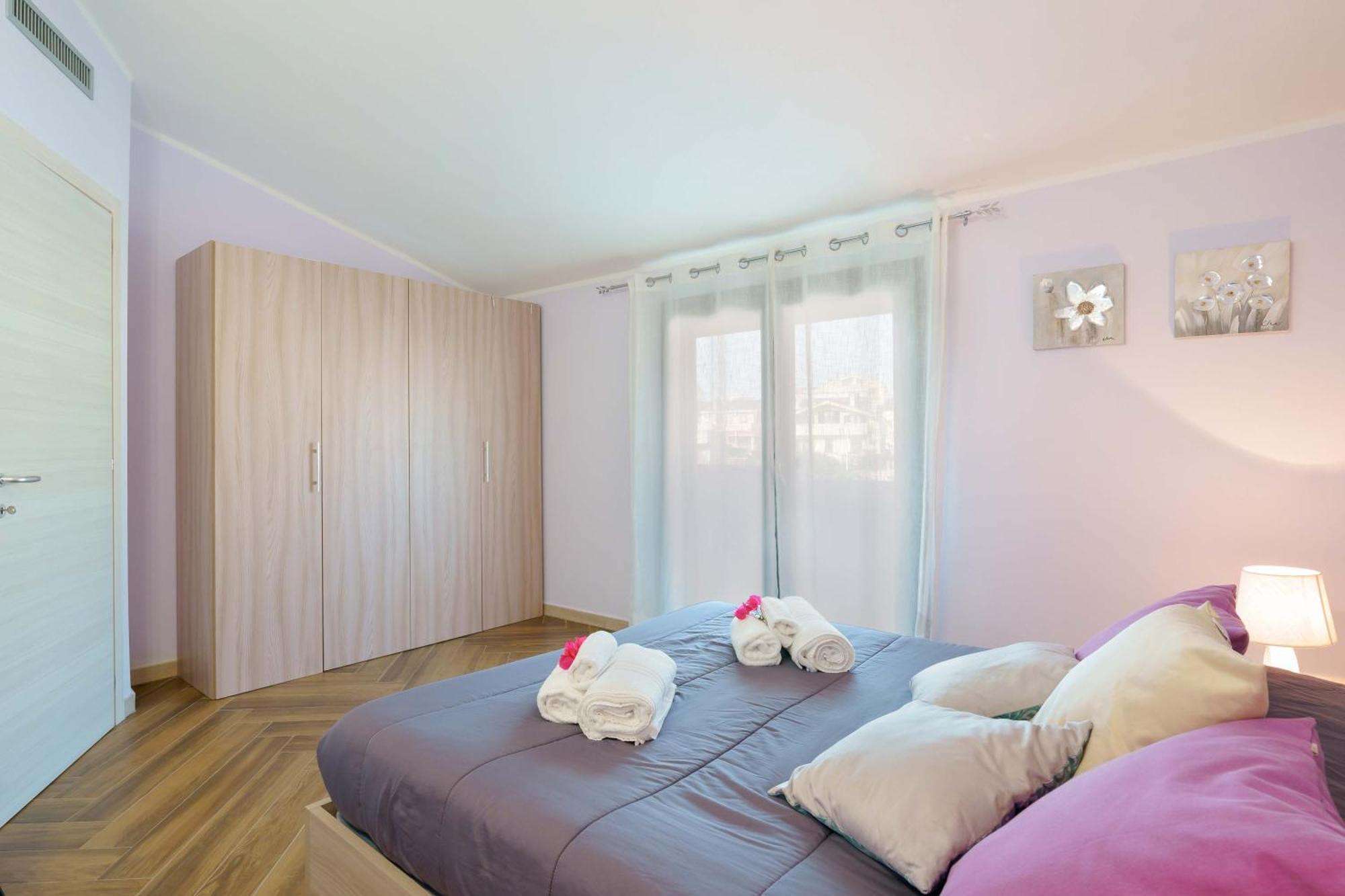Exclusive Use Swimming Pool Available From June To September Cagliari Exteriör bild