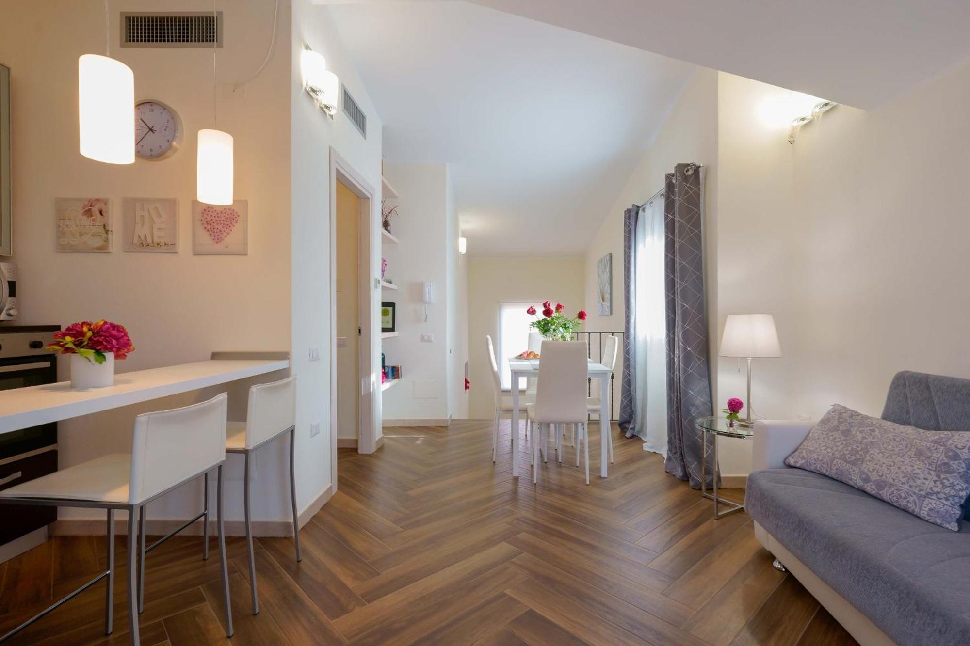 Exclusive Use Swimming Pool Available From June To September Cagliari Exteriör bild
