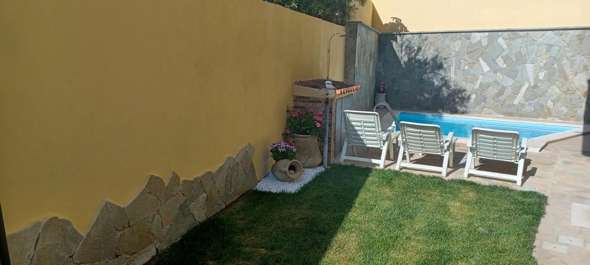 Exclusive Use Swimming Pool Available From June To September Cagliari Exteriör bild