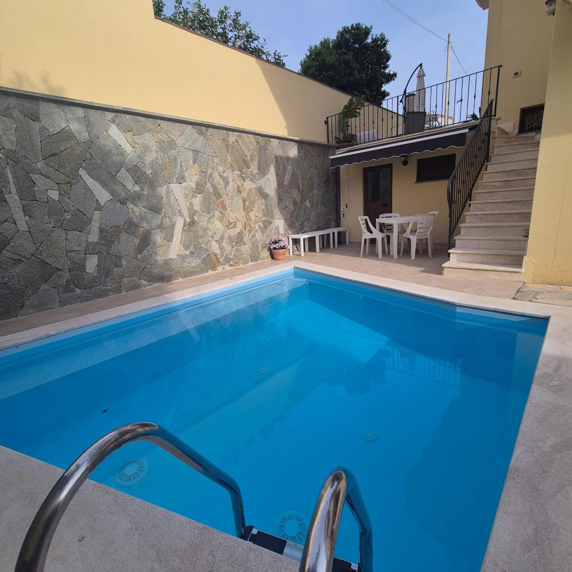 Exclusive Use Swimming Pool Available From June To September Cagliari Exteriör bild
