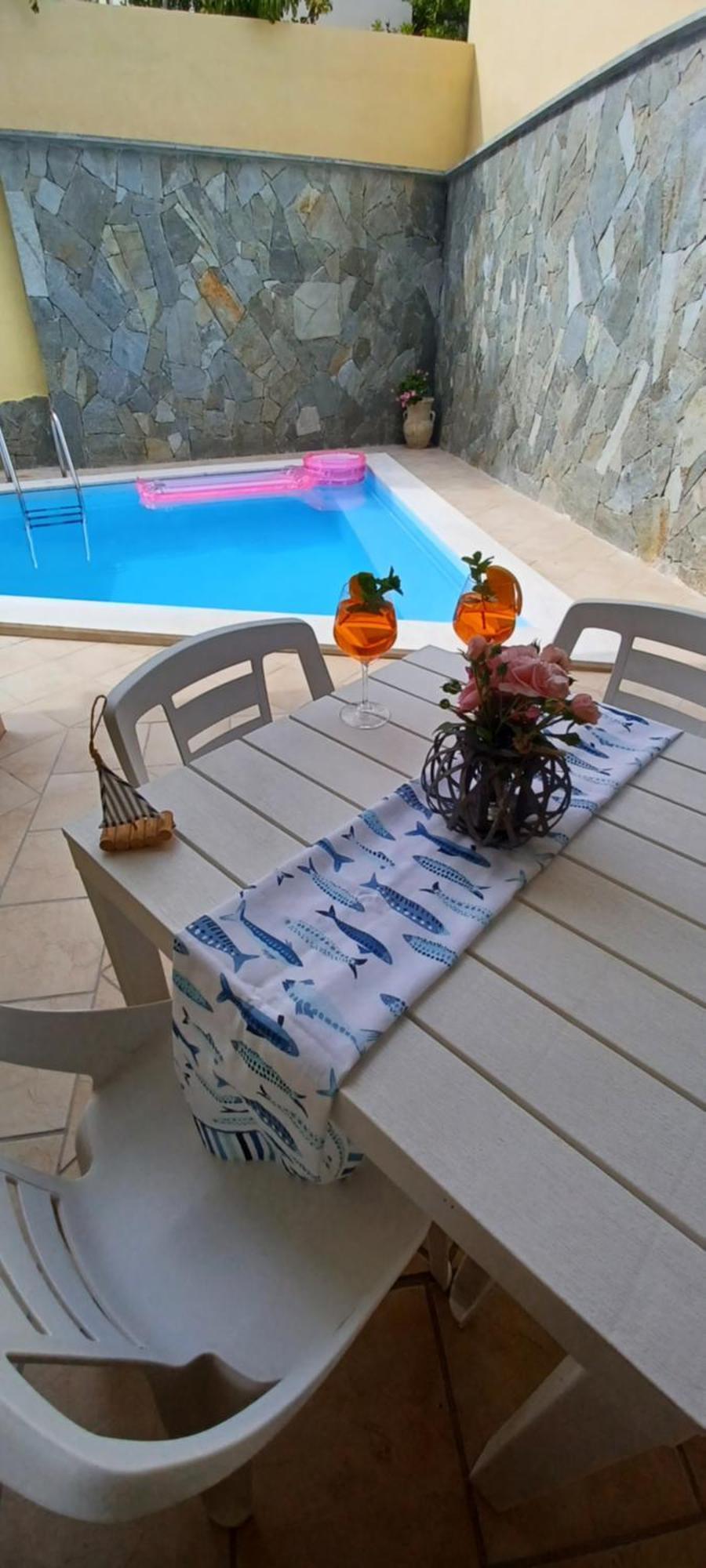 Exclusive Use Swimming Pool Available From June To September Cagliari Rum bild